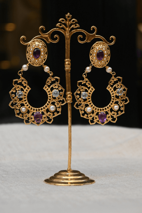 Kunda_Earrings_amethyst_bluetopaz_1 Kunda Earrings - Image 1