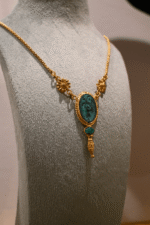 Ninphae Necklace - Image 4