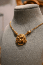 Theatro Necklace - Image 3