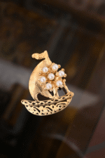 Boat Vintage Brooch - Image 2