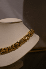Chiara Vintage Necklace - Image 2