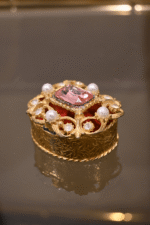 Victoria Box - Image 2
